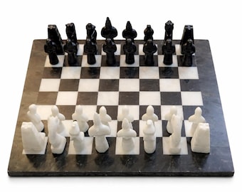 Juego de ajedrez con peones de la estatua de mármol real (tamaño: 15 × 15 pulgadas).