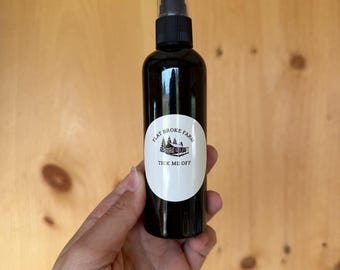 Domowy, nietoksyczny, w pełni naturalny olejek eteryczny odstraszający kleszcze