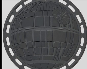 Salvamanteles de silicona Le Creuset Star Wars Estrella de la Muerte / Exclusivo de Williams Sonoma / Decoración de cocina resistente al calor / Regalo de colección de Star Wars