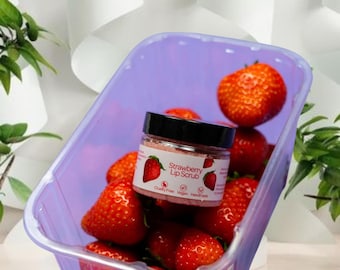 天然イチゴ配合リップスクラブ、保湿効果のある角質除去剤（栄養オイル配合）