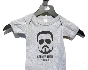THE DUDE ABIDES UNOFFICIAL THE BIG LEBOWSKI COMEDY FILM BABY BIB CUTE BABY GIFT
