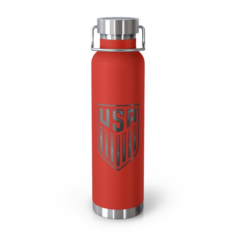 Botella de agua isotérmica con el escudo de la selección nacional de fútbol de EE. UU. – Botella de acero inoxidable de 650 ml – Artículos para aficionados de EE. UU. imagen 2