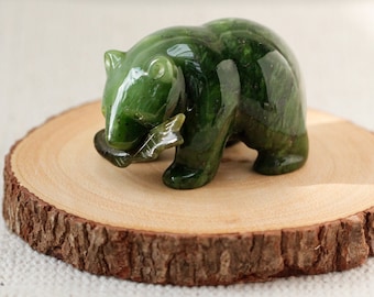 Green Nephrite Jade Grizzly Bear with Salmon Fish, Carved Jade Bear with Fish, Protective Crystal, 35th Anniversary Gift, Wealth Crystal