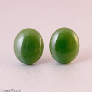 Emerald Green Nephrite Jade Oval Stud Earrings - Emerald Green - Sterling Silver - Studs