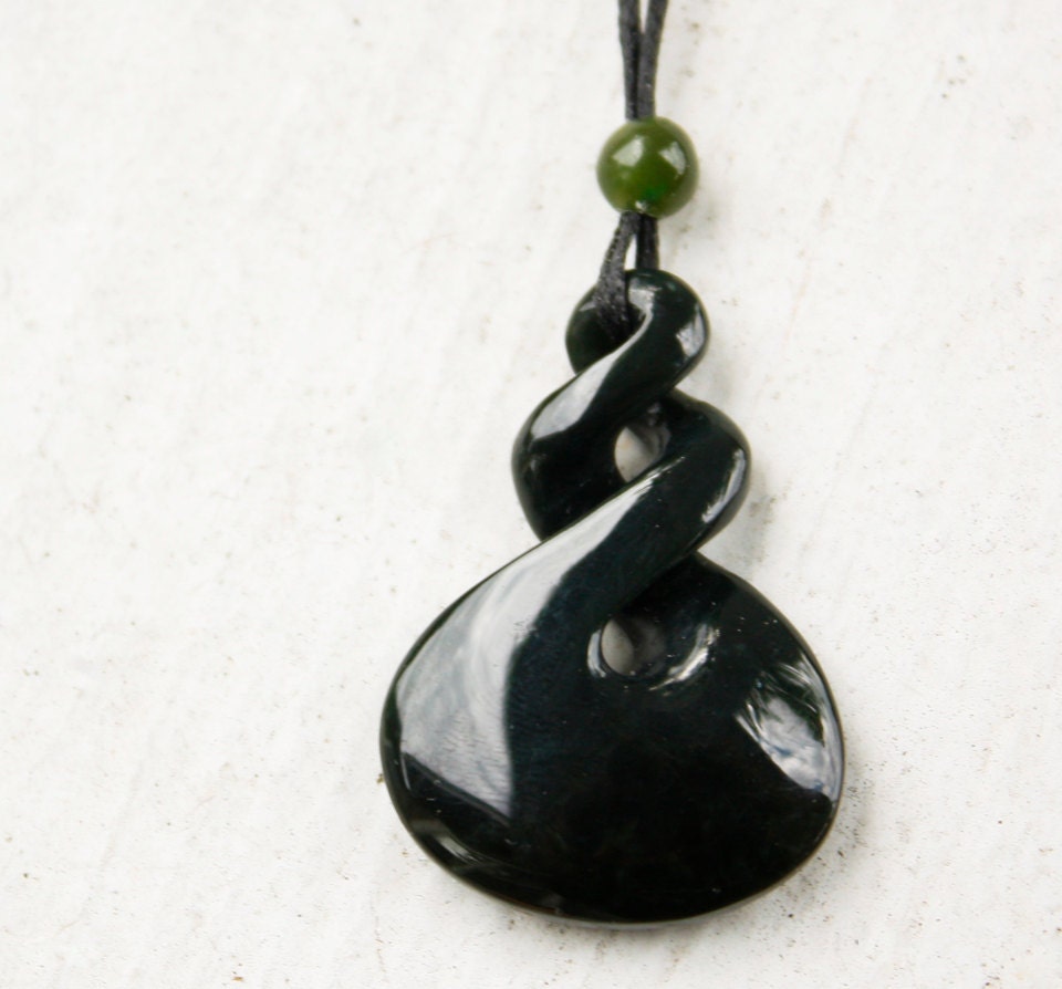 Double Twist Maori Necklace Black Nephrite Jade Green Etsy
