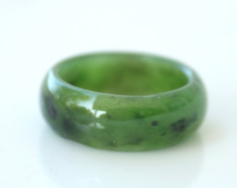 Green Nephrite Jade Ring: Thick Band, Hand Carved