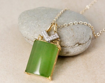 AAA Neprhite Emerald Green Jade - Rectangle - 18KT Yellow Gold - Modern Jade Pendant