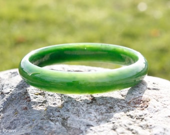 59 mm バイカラー グリーンネフライト Cui Qing 翠青 バングル 中国