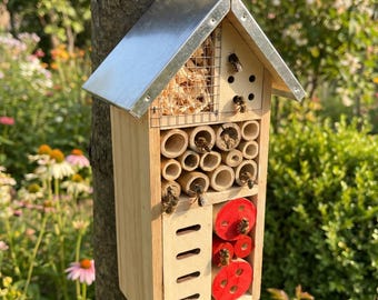Zedernbienenhaus-Bienenhotel-Bestäuber-Lebensraum-Gartendekor für Hof im Freien