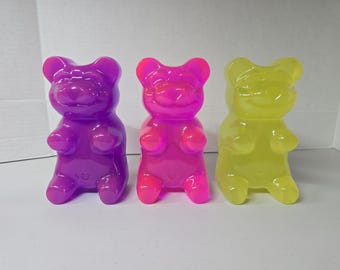 Small 'Gummy' Bear
