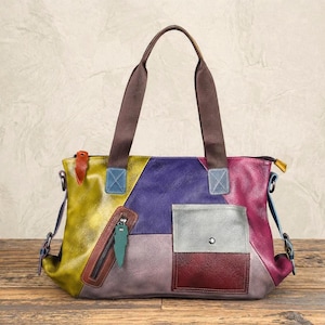 Borsa in pelle colorata con design patchwork multicolore, borsa a mano in stile boho.