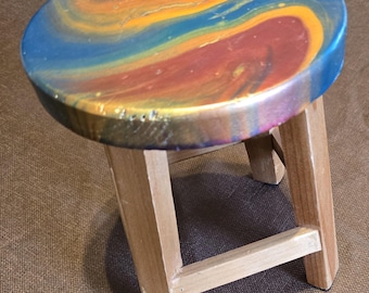 Acrylic Fluid Pour Plant Stand or Stool