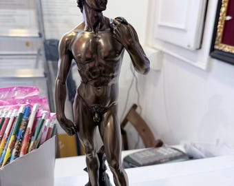 Michelangelo's David Statue – Bronze Style Renaissance Sculpture – Italian Art Decor – Museum Replica – Unique Gift for Art Lovers