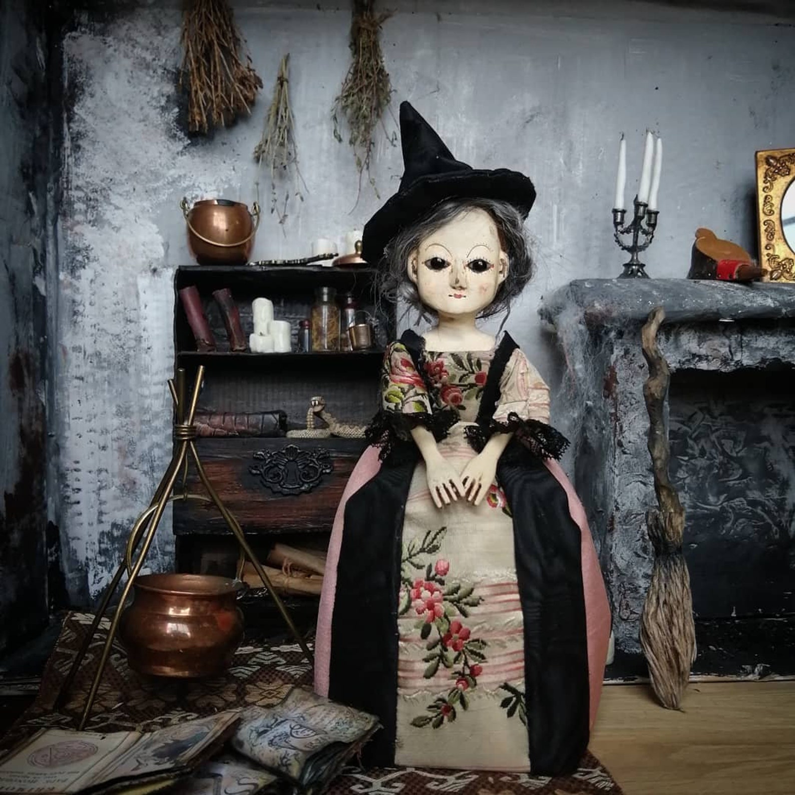 arusnu tiny witch arusnu tiny witch