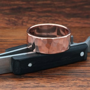 Copper Chunky Style Hammered Ring Rustic Minimalist Men or Women, 7th Anniversary, Wedding R103