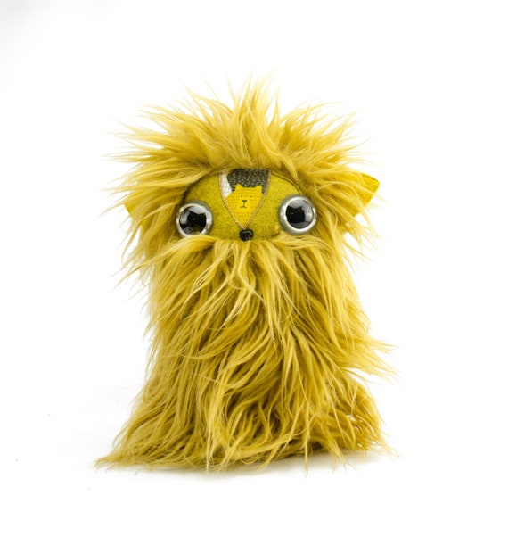 Gold Bear Elf Log Cool Critter