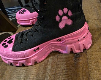 MALOWANE RĘCZNIE NA ZAMÓWIENIE buty z motywami anime, futrzanymi, Pokémon lub fantastycznymi stworzeniami!