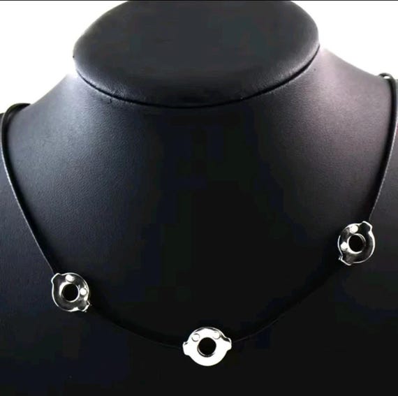 Itachi Uchiha Cosplay Necklace