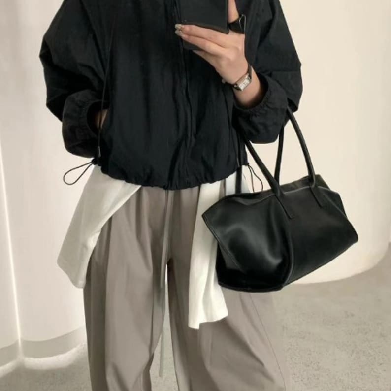 Large Leather Tote Bag Oversized Shoulder Bag Genuine Leather Handbag Quiet Luxury Travel Bag Minimalist Everyday Tote Gift for Her image 3