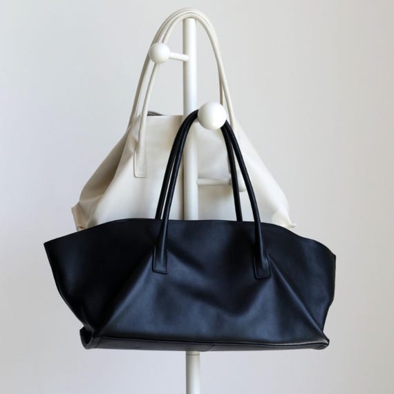 Large Leather Tote Bag Oversized Shoulder Bag Genuine Leather Handbag Quiet Luxury Travel Bag Minimalist Everyday Tote Gift for Her