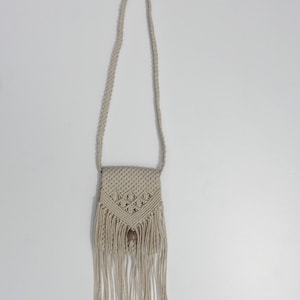 macrame art-small macrame bag -macrame pouch- fringe with bead - retro and bohemian - hippie fashion - fringe- macrame bag
