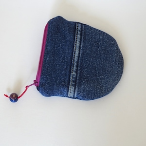 coin purse - purse organizer-credit card holder-denim repurposed zippered pouch-modern design-small bag-spring garden design interior fabric