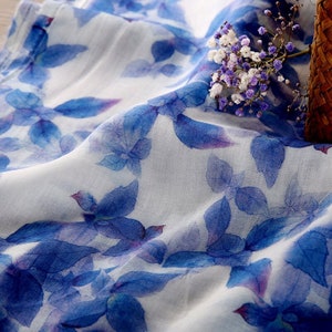 LANYOU Wunderschöner Indigo Blätter Gedruckt Ramie Stoff Meterware