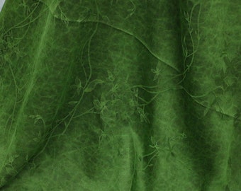 GRBELV - Green 28 Momme Handmade Jacquard Plain Satin Plant Dye Mud Silk Fabric, 135cm by the Yard