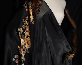 JFHDWJ - 21 Momme Golden Flower Pattern Sheer Burnout Silk Devore Satin Fabric - 114cm wide by the Yard