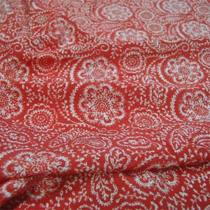 ZUGANS - 16 momme Floral Print Silk Crepe de Chine Fabric - 138cm wide by the Yard