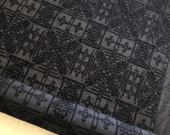 SHIZIXIU - Tissu en soie et coton brodé au point de croix vintage - 135 cm de large par mètre