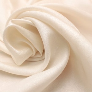 ZHUGBSE - Pearl white Silk Blends fashion silk fabric 114cm wide - 3 yards