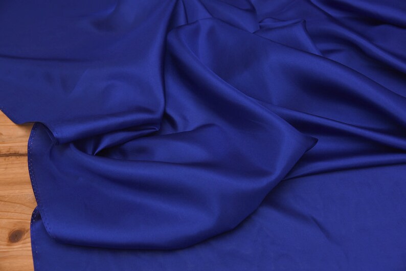 100/% fine silk habotai fabric 114cm45 8mm Fashion silk fabric for clothing dark royal blue shirts by the yard
