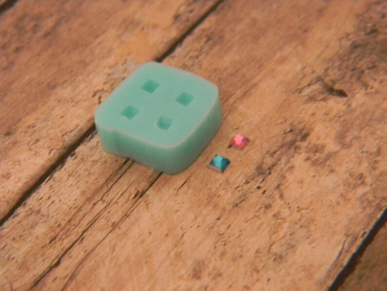 Tiny Faceted Square Silicone Flexible Mold