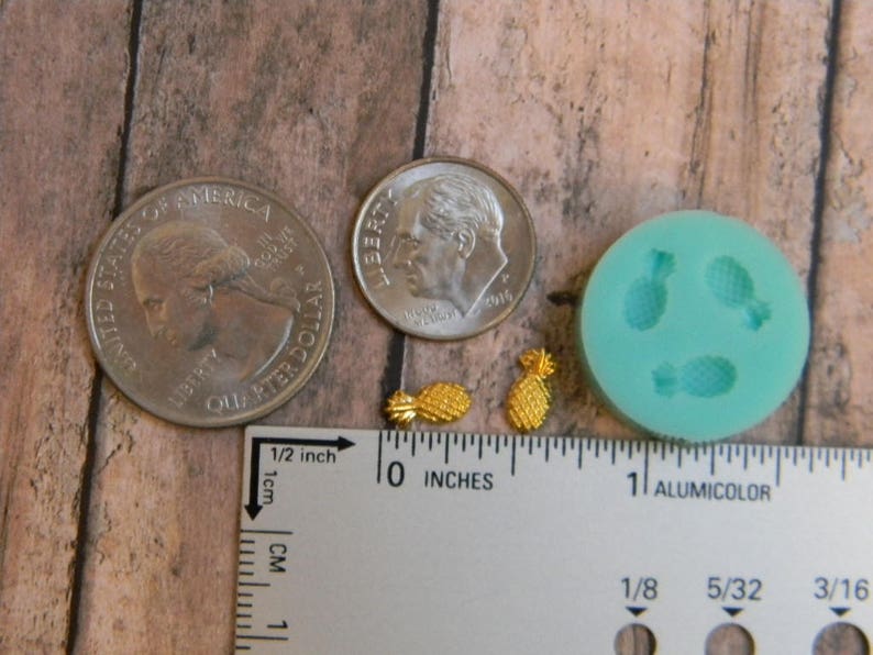 Tiny Pineapple Silicone Mold