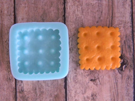 cracker mold
