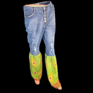 Vintage Pastel Jeans Knappgylf Kantha Quilt Bell Bottom Jeans Storlek 15/32 Boho Flare Denim