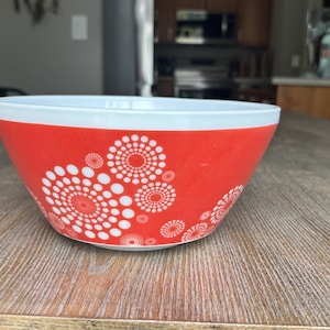 Pyrex Vintage Charm - Etsy