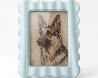 Blue Striped Scalloped Photo Frame, 5x7 Coastal Picture Frame, Wavy Wooden Frame, Pet Portrait Frame, Beach House Wall Deco