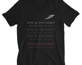 T-shirt a maniche corte con scollo a V del marchio Fog & Foundry / Fog Foundry