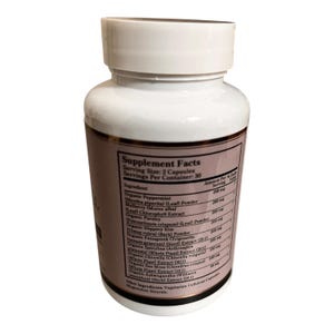 Puede incluir: Una botella de suplemento blanca con tapa blanca. La etiqueta muestra "Supplement Facts" y una lista de ingredientes, incluyendo menta y mora. Contiene 30 porciones.