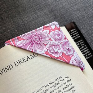 Floral Corner Bookmark