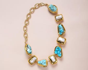 Halskette aus natürlichem Türkis und Barockperlen, handgefertigter Boho-Schmuck von unregelmäßiger Schönheit, einzigartiges Geschenk für Sie