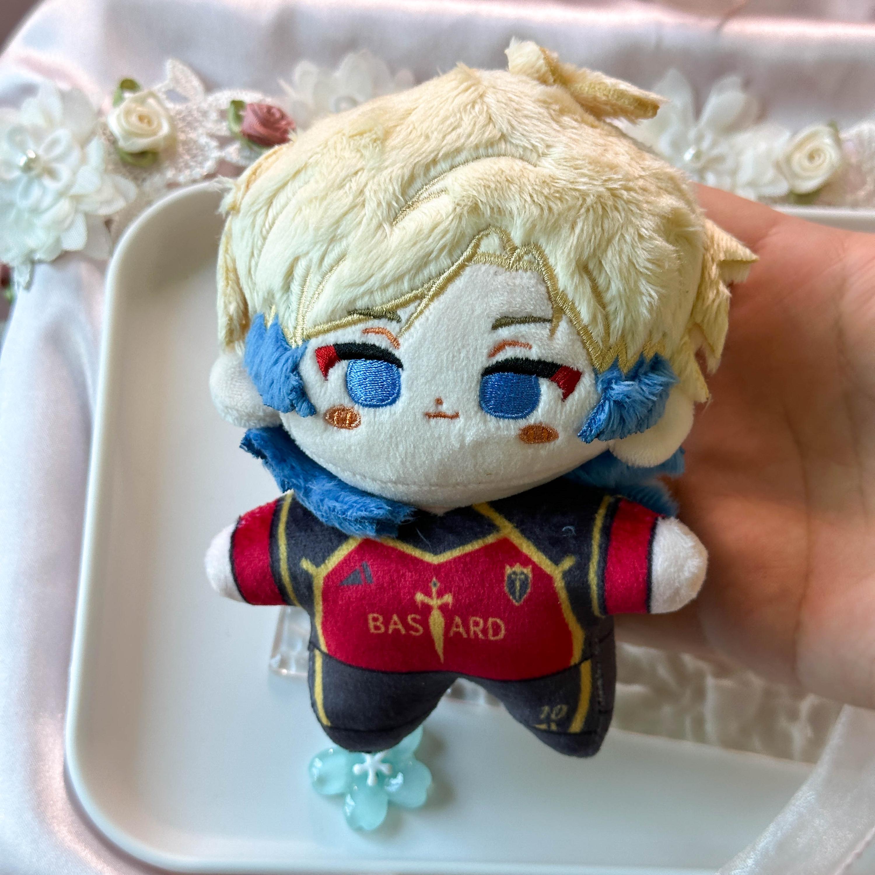 Kaiser Bluelock Keychain - Etsy