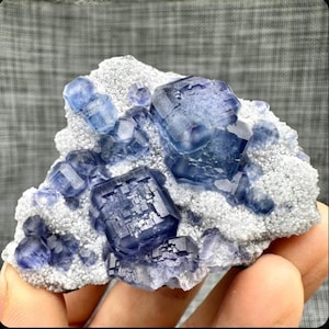 Morandi fluorite - Etsy 日本