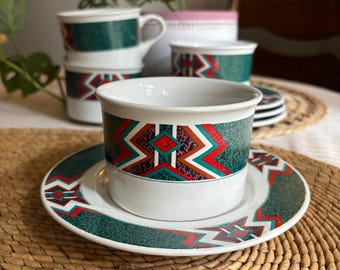 Juego de taza y platillo planos Mojave de Gibson Designs, estilo vintage, tazas de café de cerámica del suroeste.