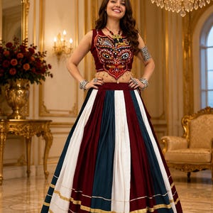 gujarati ladies dress How to draw Croqui: Traditional dress of Gujarat|Gujarati Folk dress| Gujarati wear