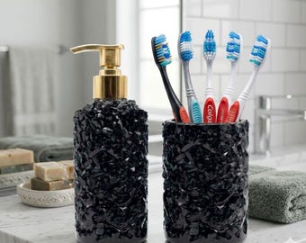 Juego de accesorios de baño únicos con mosaico negro, dispensador de jabón dorado y vaso para cepillo de dientes, decoración moderna y elegante para el hogar, ideas para regalos de inauguración.