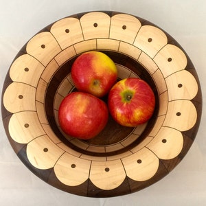 Maple and Walnut Bowl B30 image 3