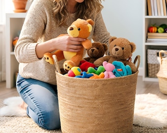 Handwoven Jute Laundry Basket, Round Foldable Home Storage with Handles for Clothes/Toys, Natural